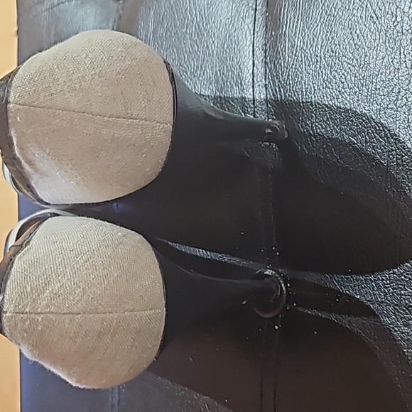 Nine West Peep Toes - Picture 5 of 8